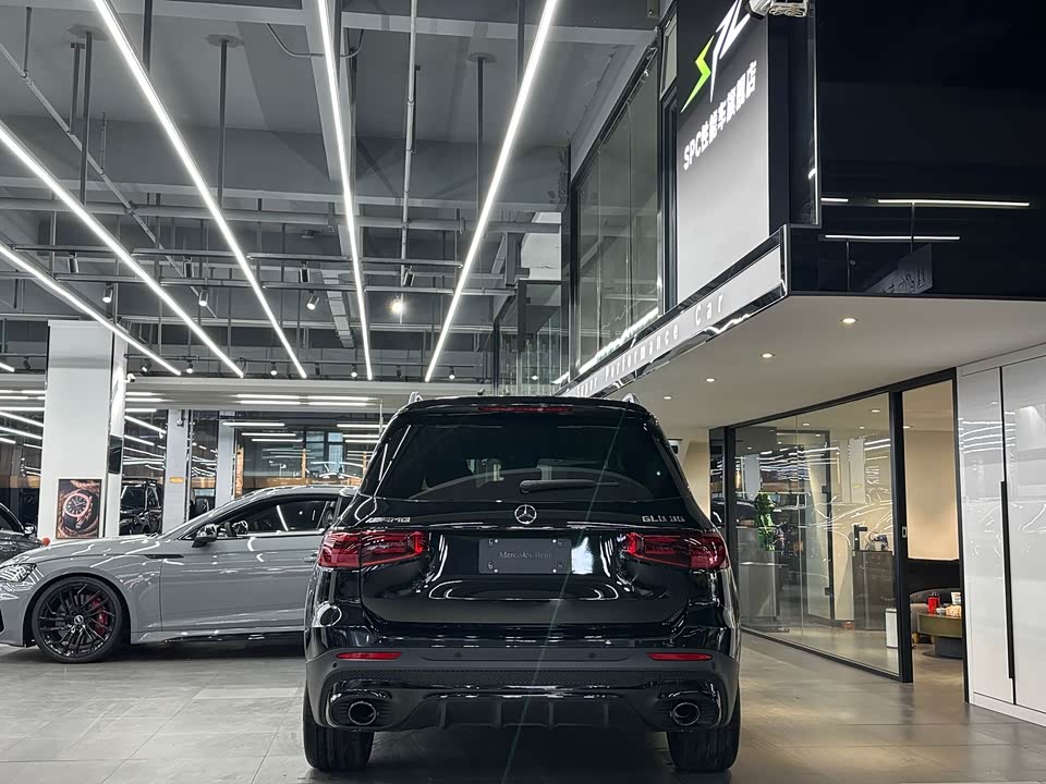 Mercedes-Benz GLB AMG