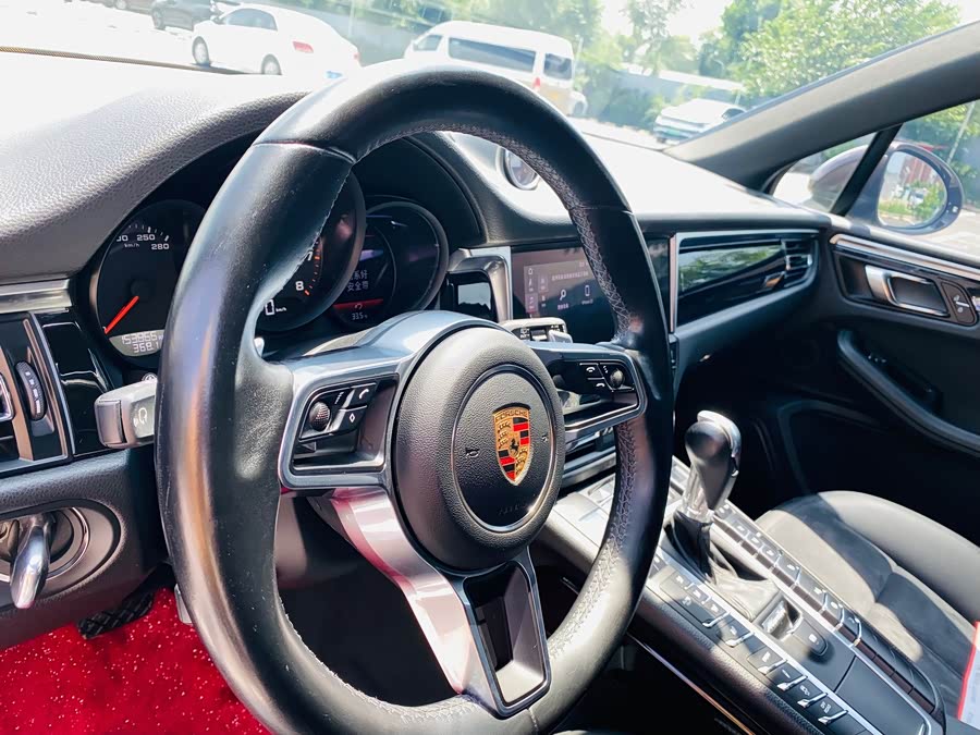 Porsche Macan 2020, фото 12