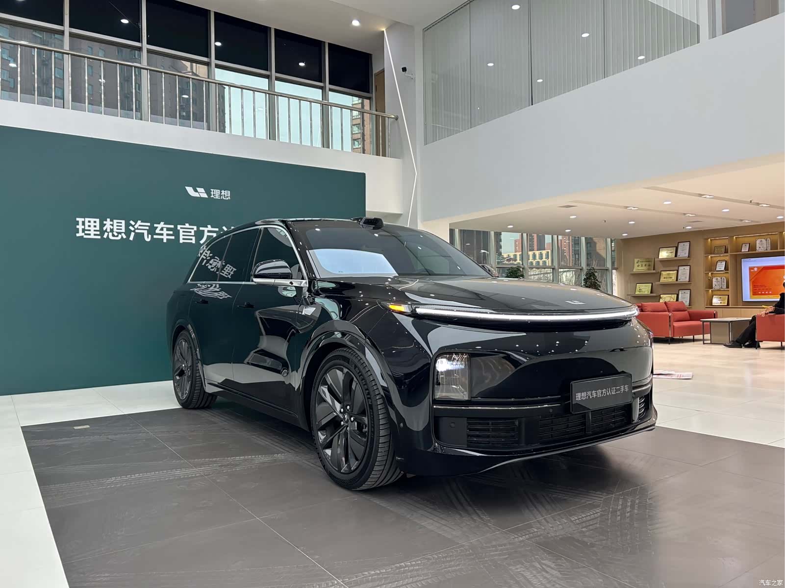 Li Auto L8, 2024 3