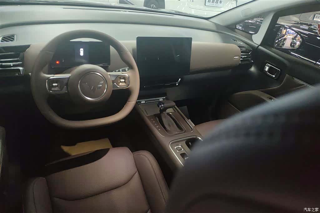 Wuling 730, 2025 12