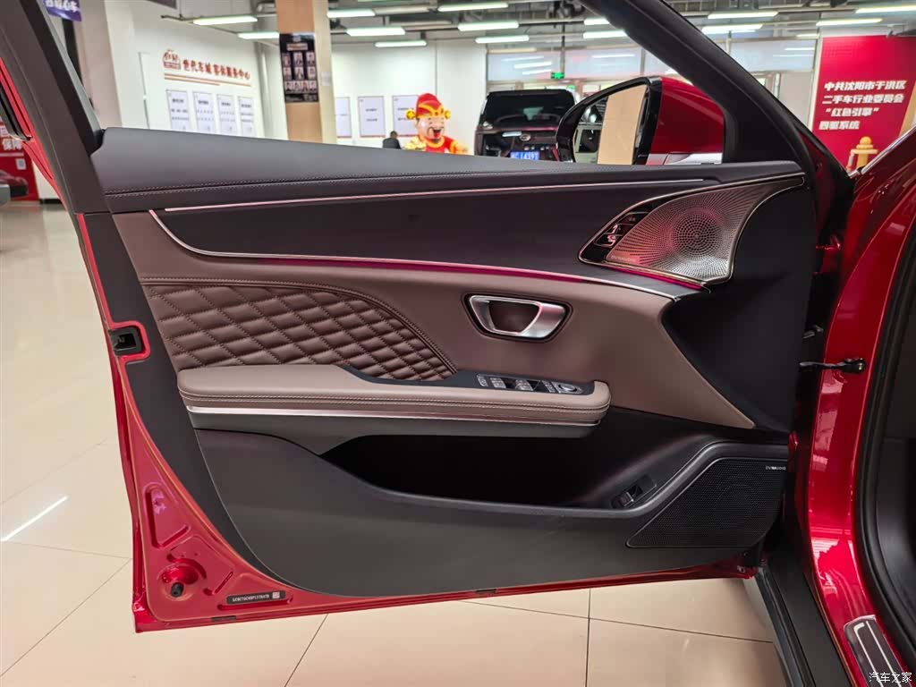 BYD Han, 2023 6