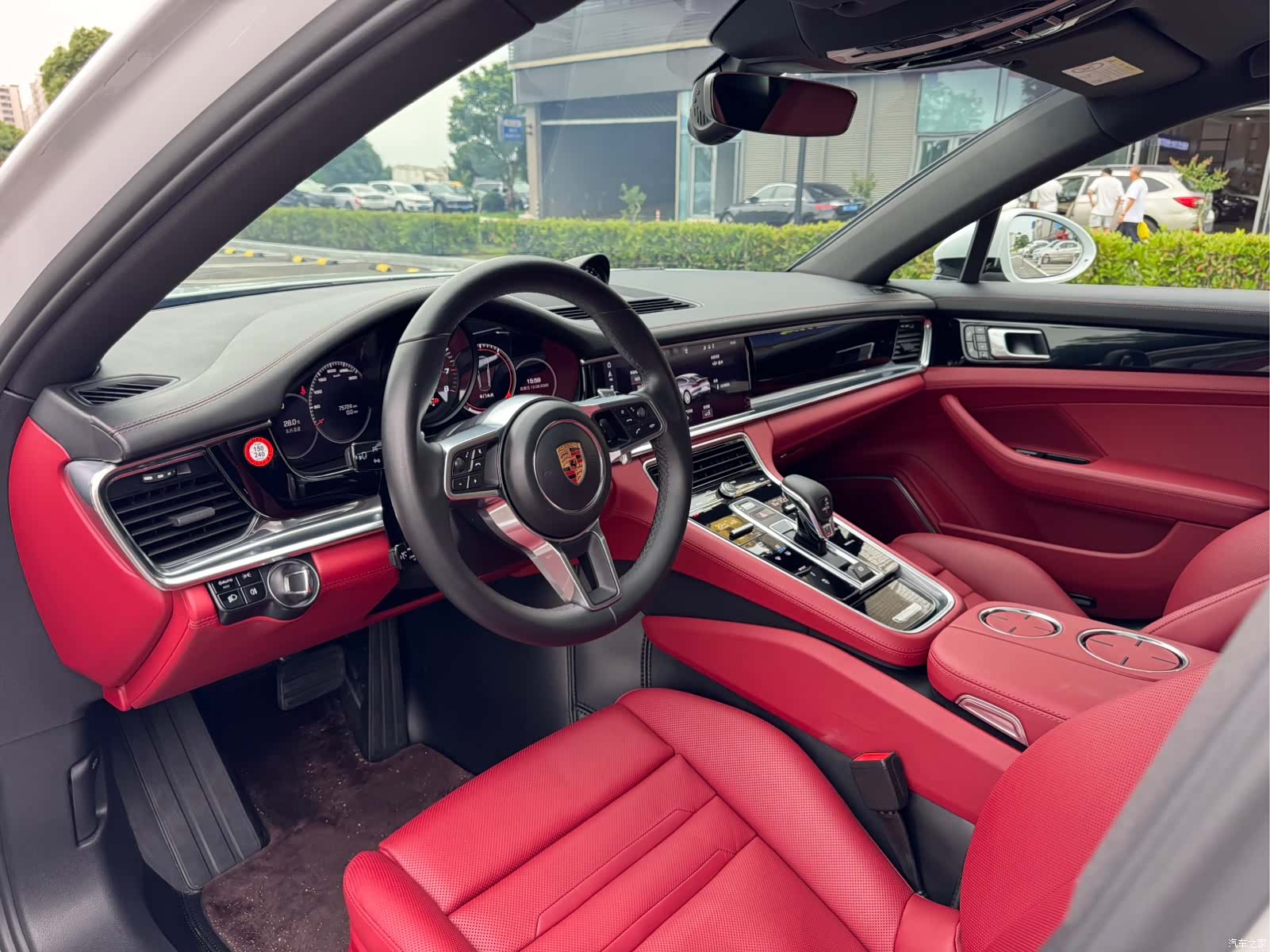 Porsche Panamera, 2020 9