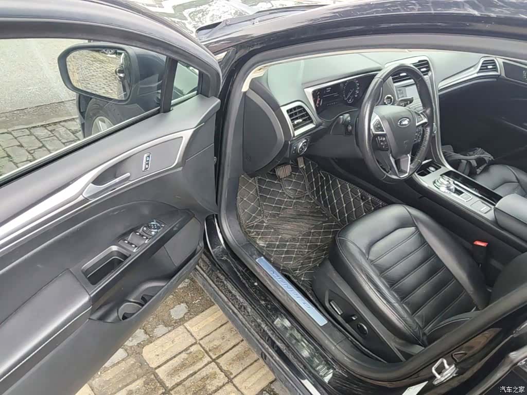 Ford Mondeo, 2017 16