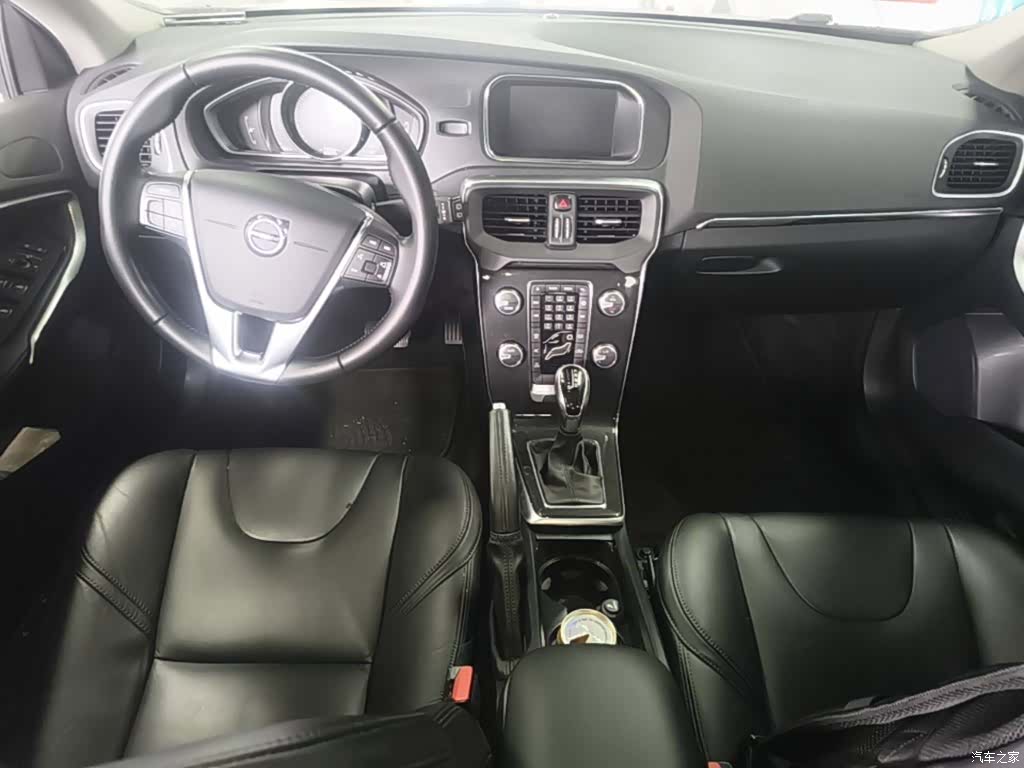 Volvo V40, 2017 10