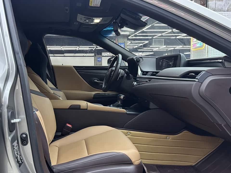 Lexus ES Lexus ES