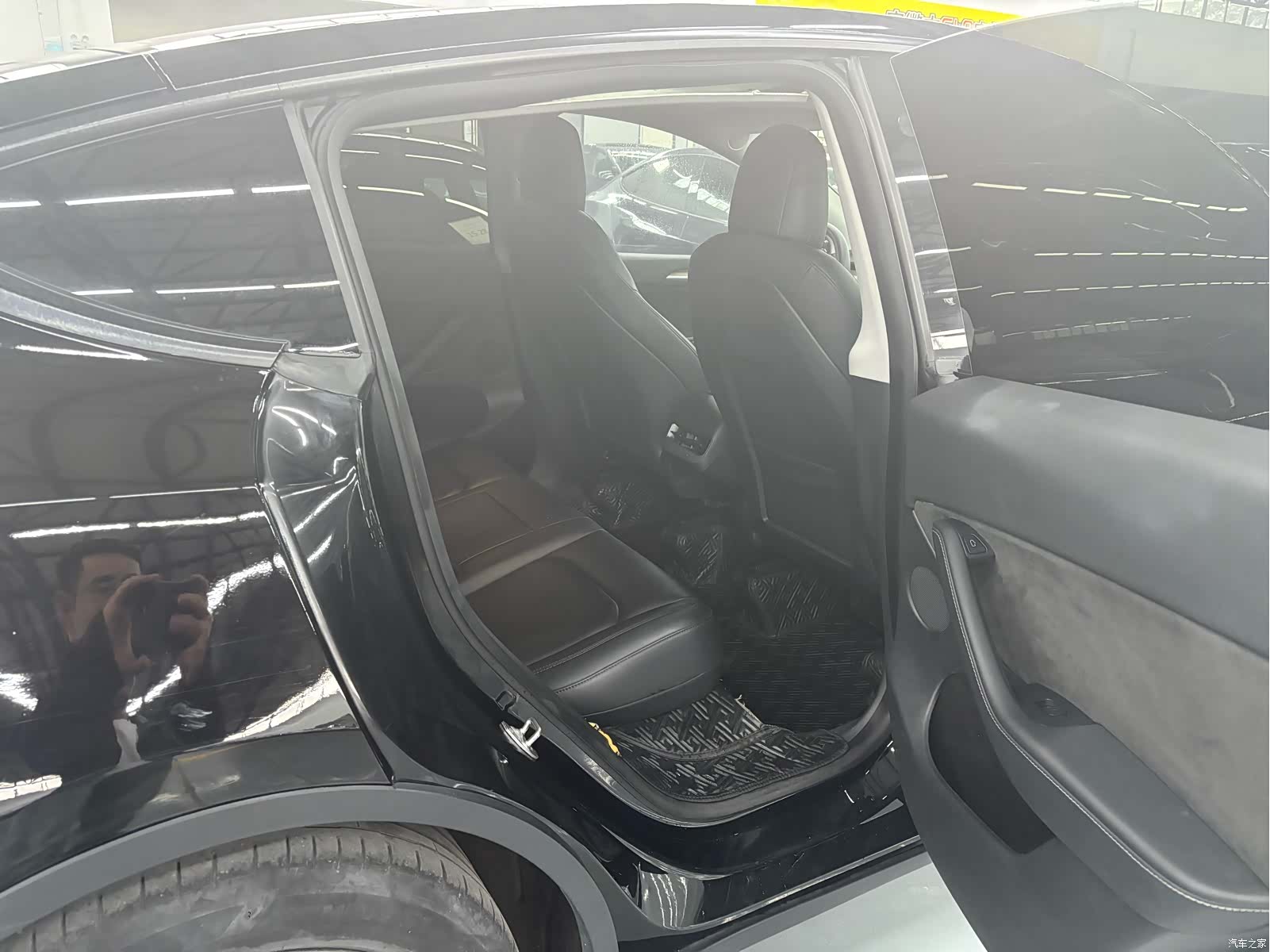 Tesla Model Y, 2021 9