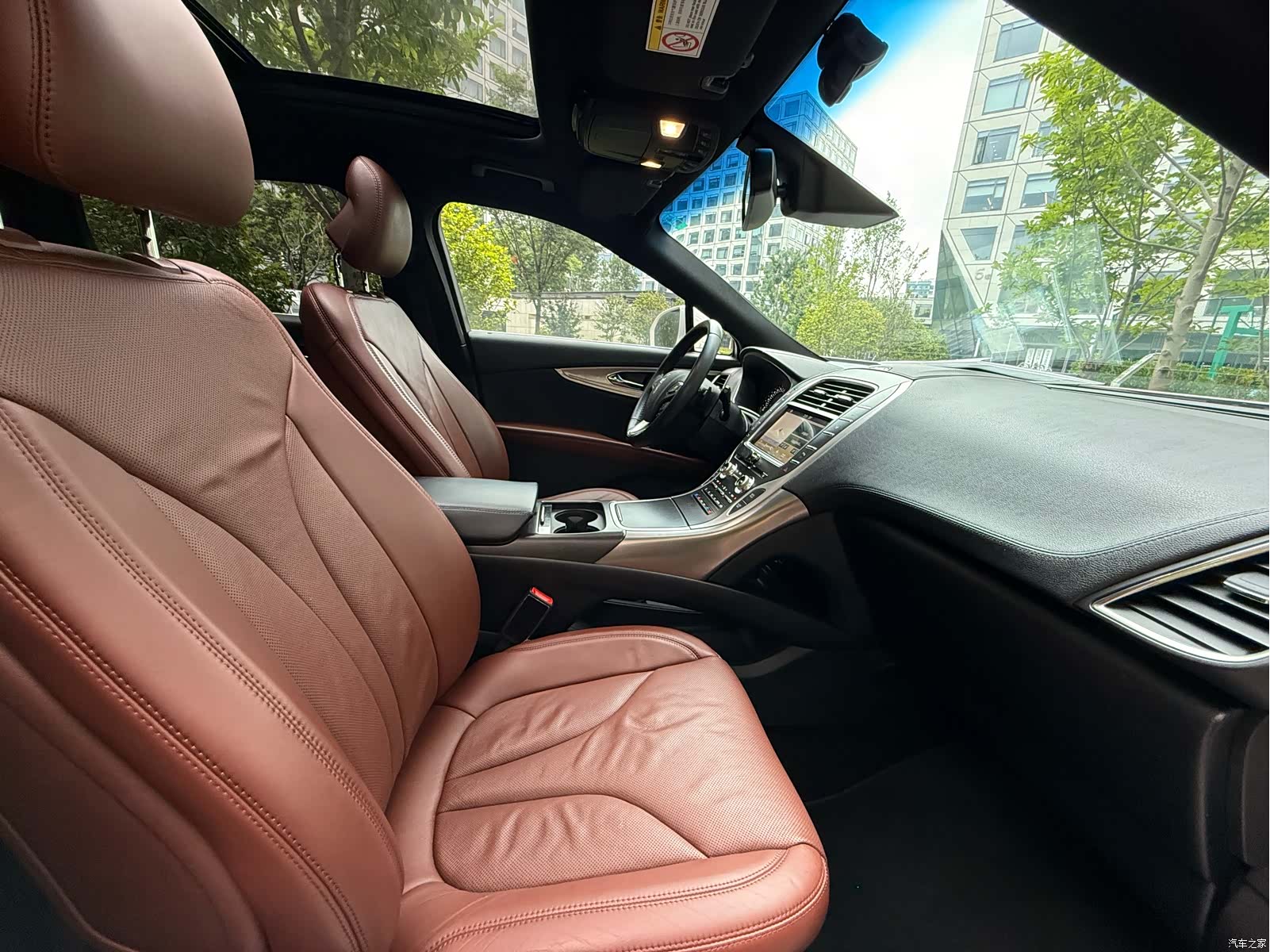 Lincoln MKX, 2017 9