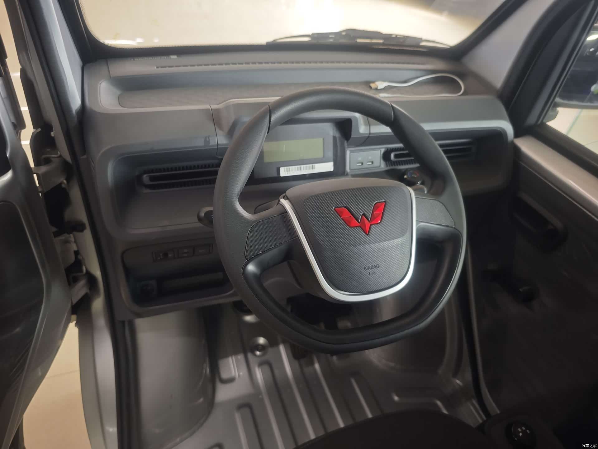 Wuling E10, 2025 4