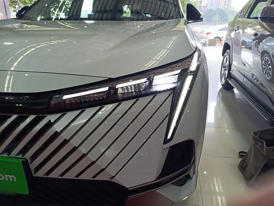 Trumpchi Shadow cool