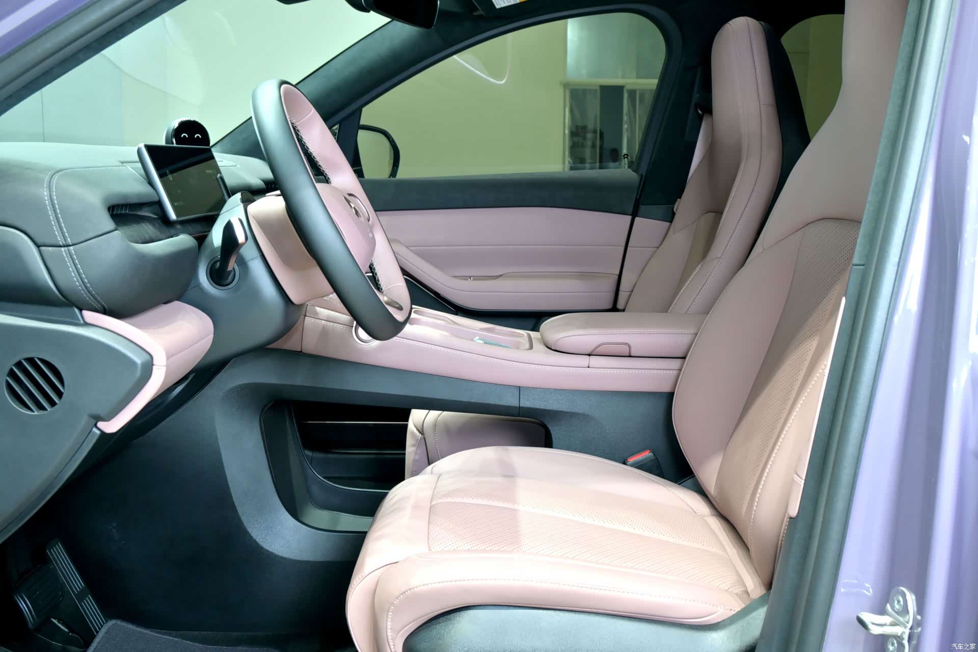 NIO EC6, 2025 10