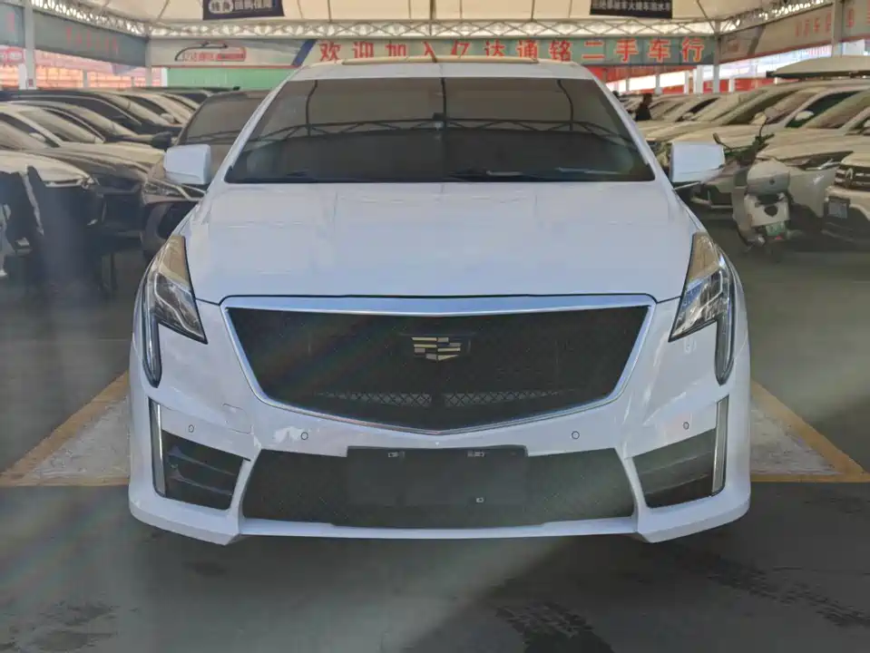 Cadillac XTS