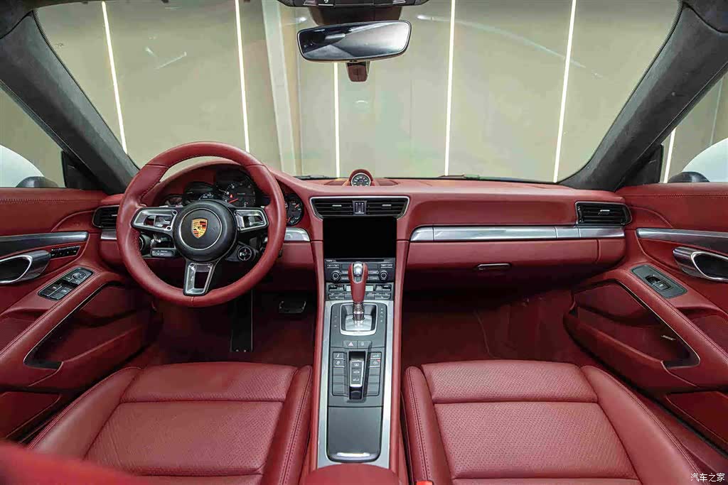 Porsche 911, 2019 13