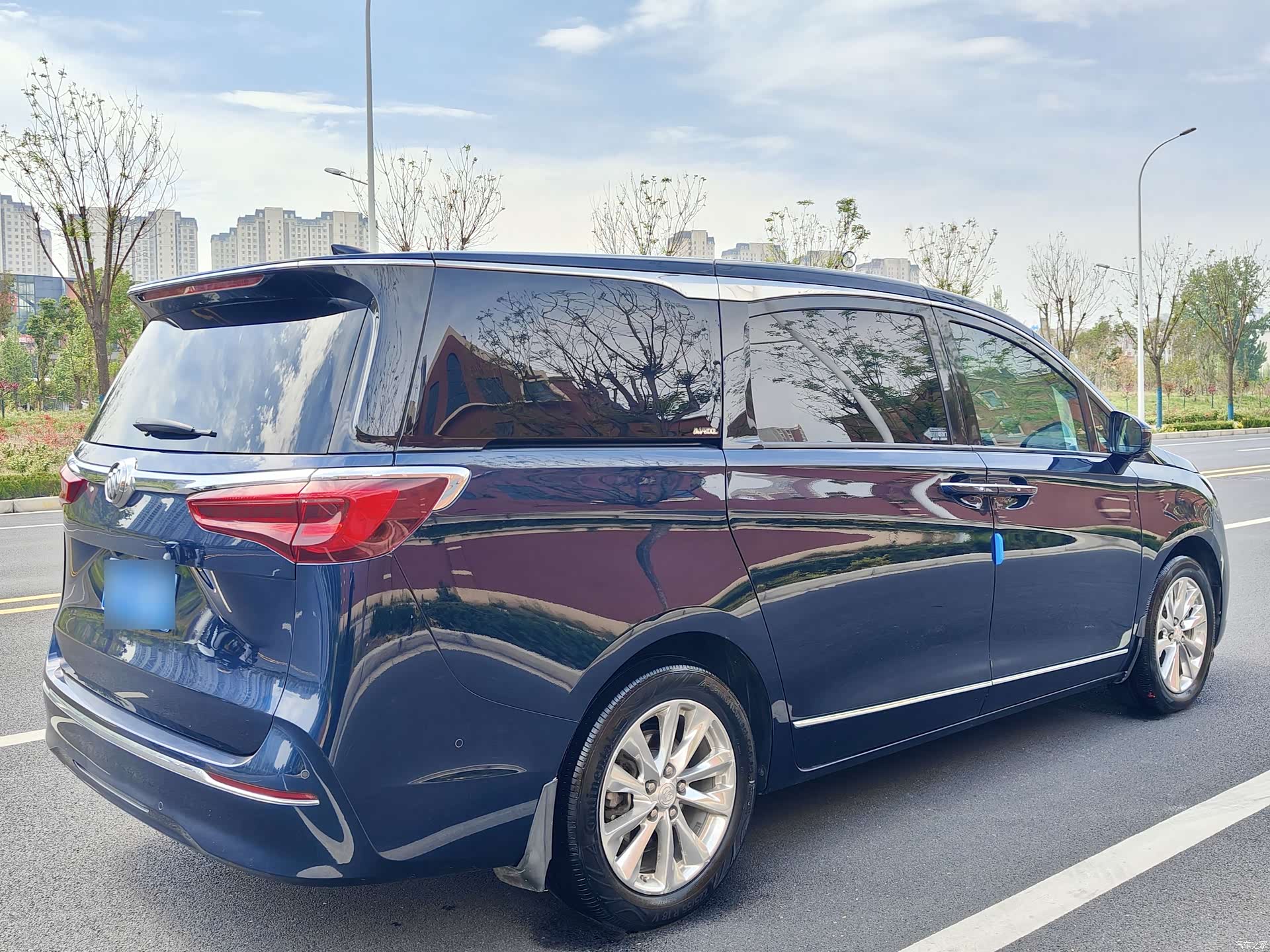 Buick GL8, 2020 13