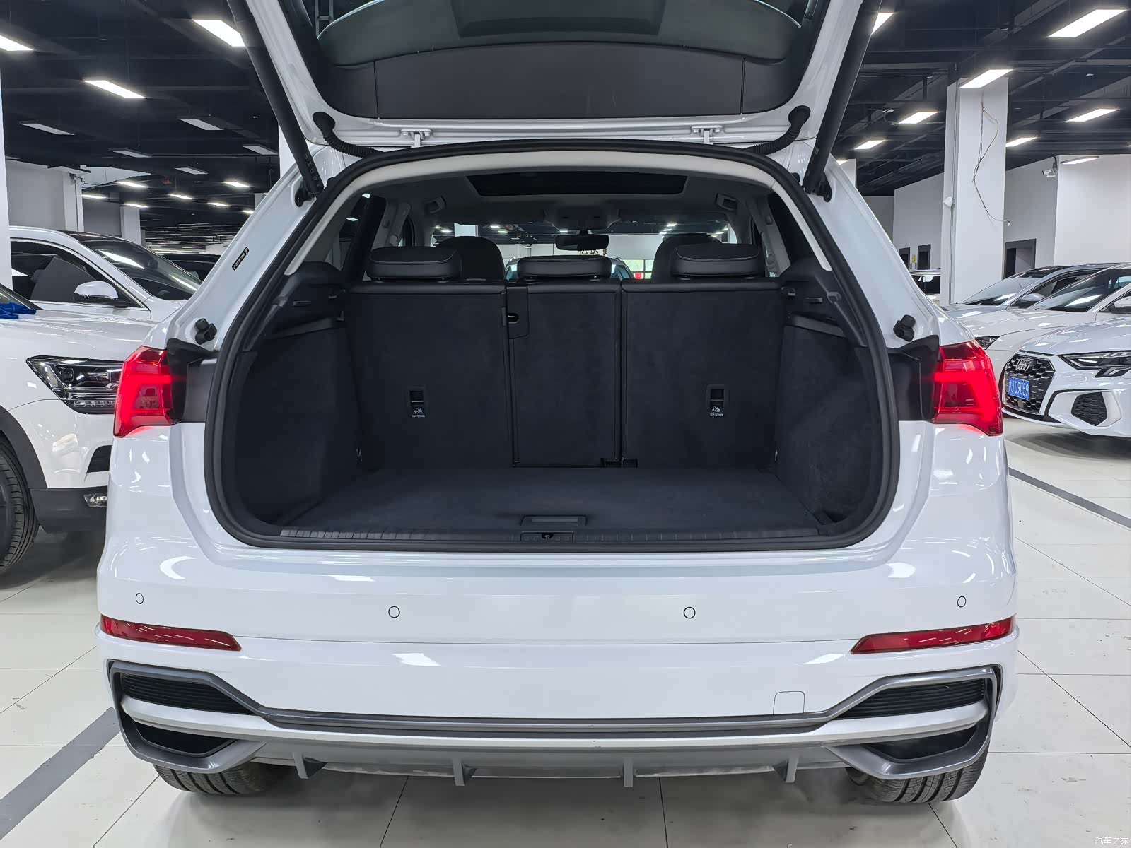 Audi Q3, 2023 21