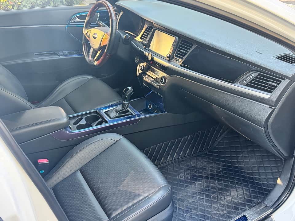 Hyundai Name picture