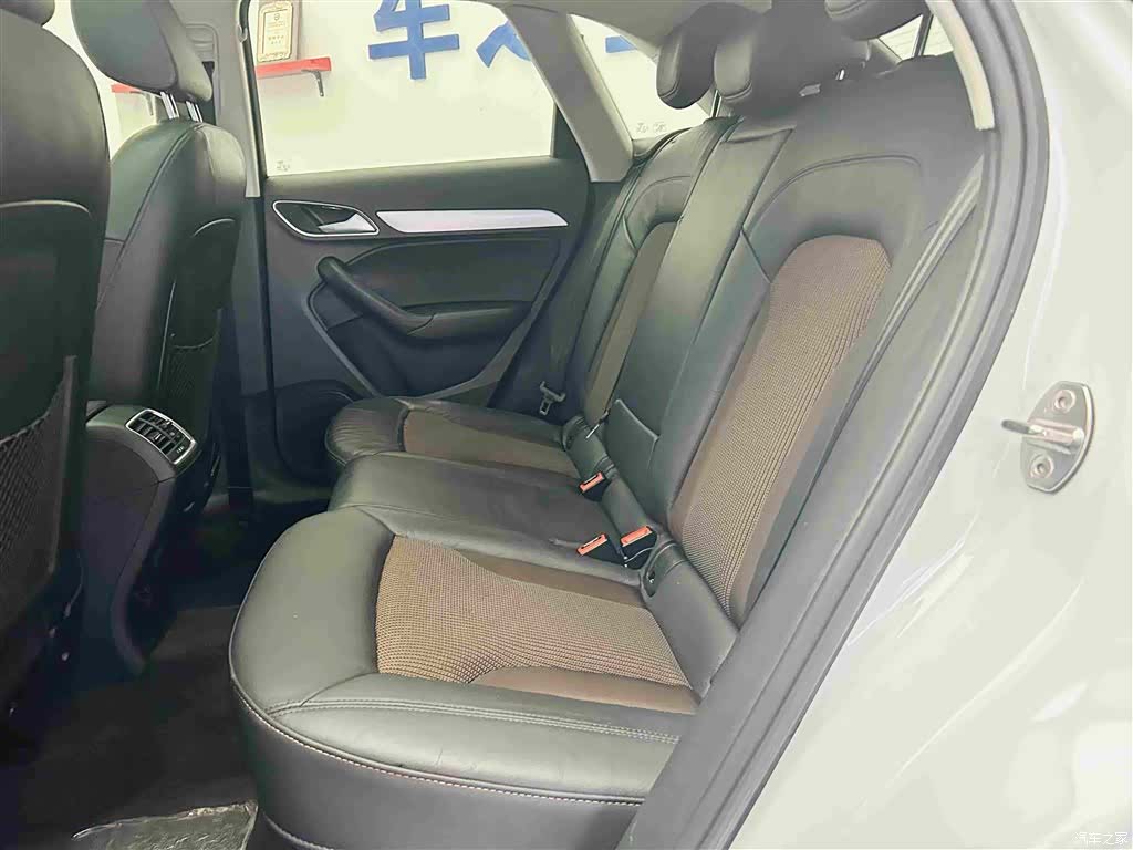 Audi Q3, 2018 21
