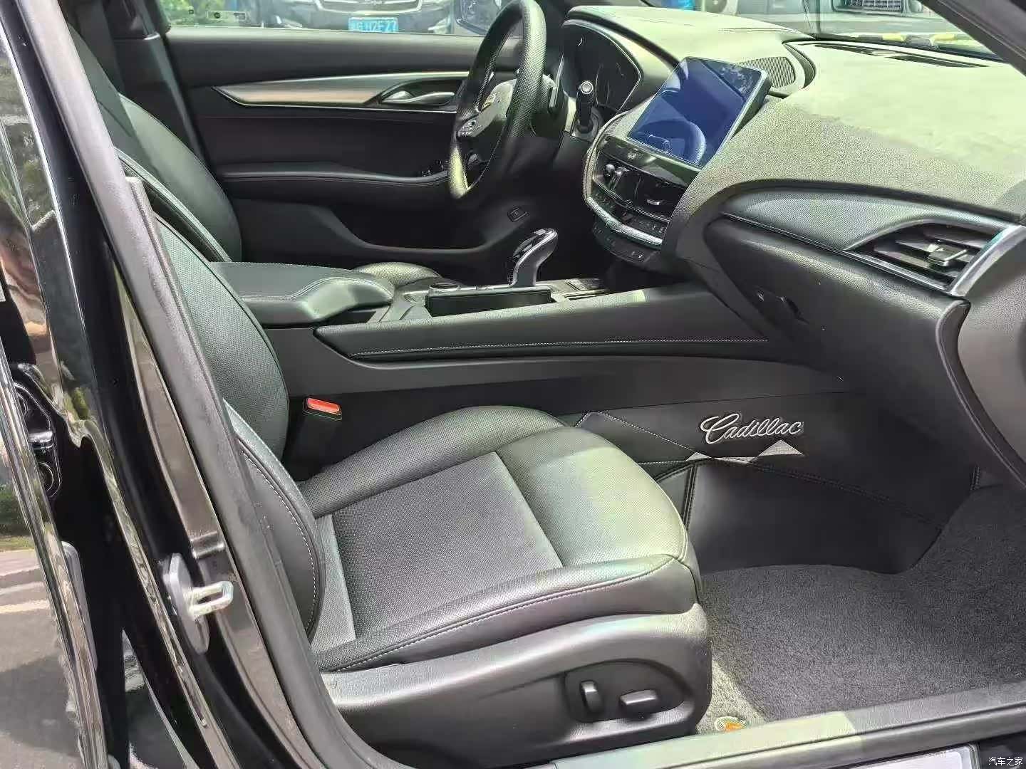 Cadillac CT5, 2022 4