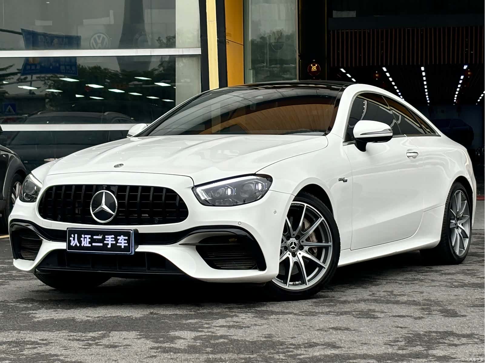 Mercedes-Benz E-Class, 2022 1