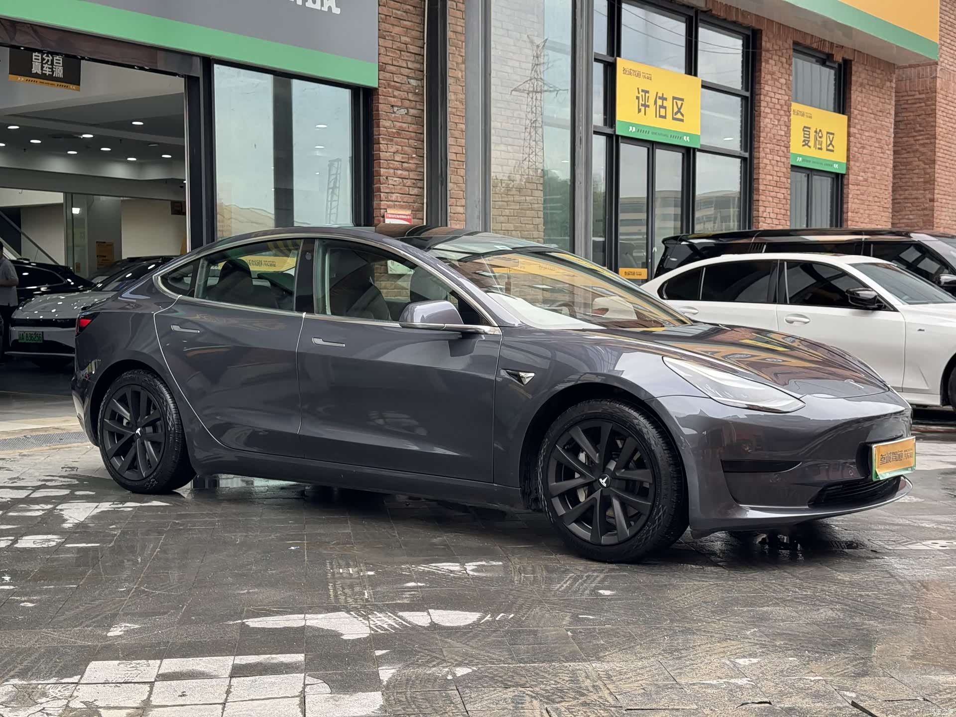 Tesla Model 3, 2020 3