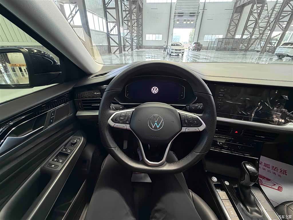 Volkswagen Passat, 2022 10