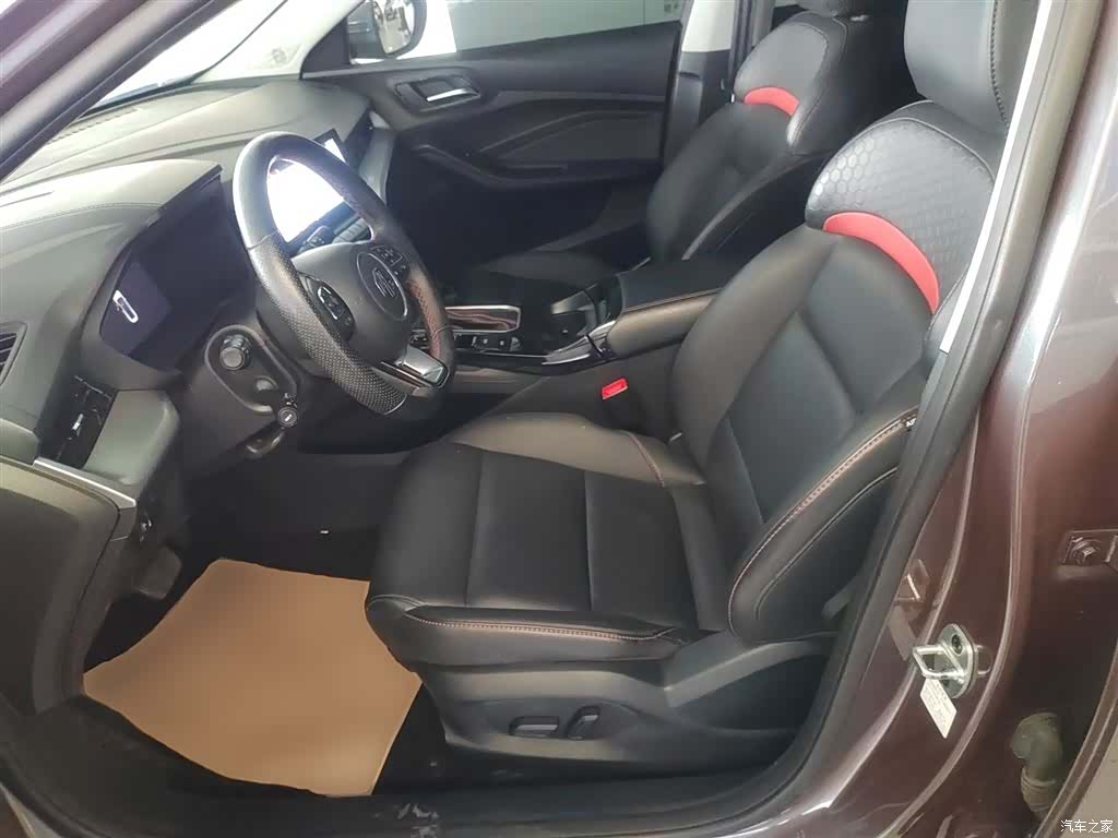 MG MG5, 2023 15
