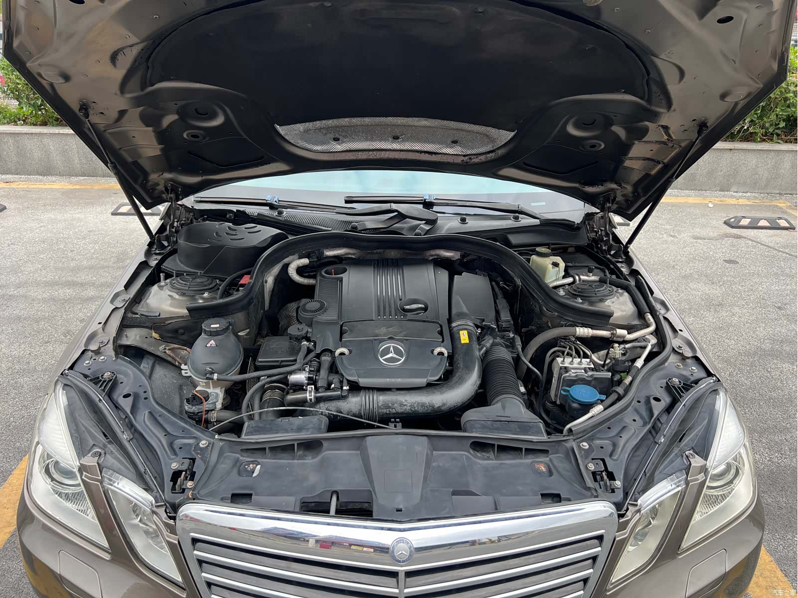 Mercedes-Benz E-Class, 2010 22