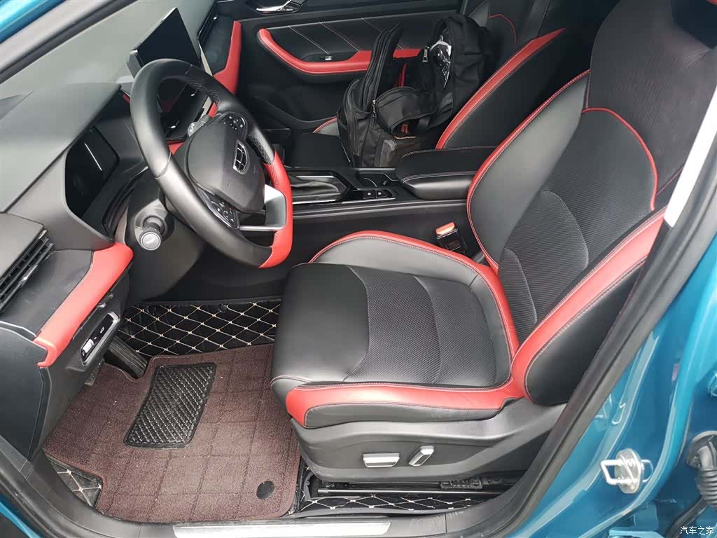 Geely Emgrand, 2021 15
