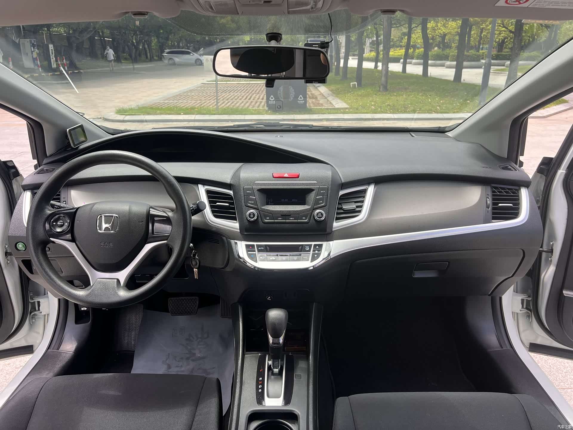 Honda Jade, 2017 4