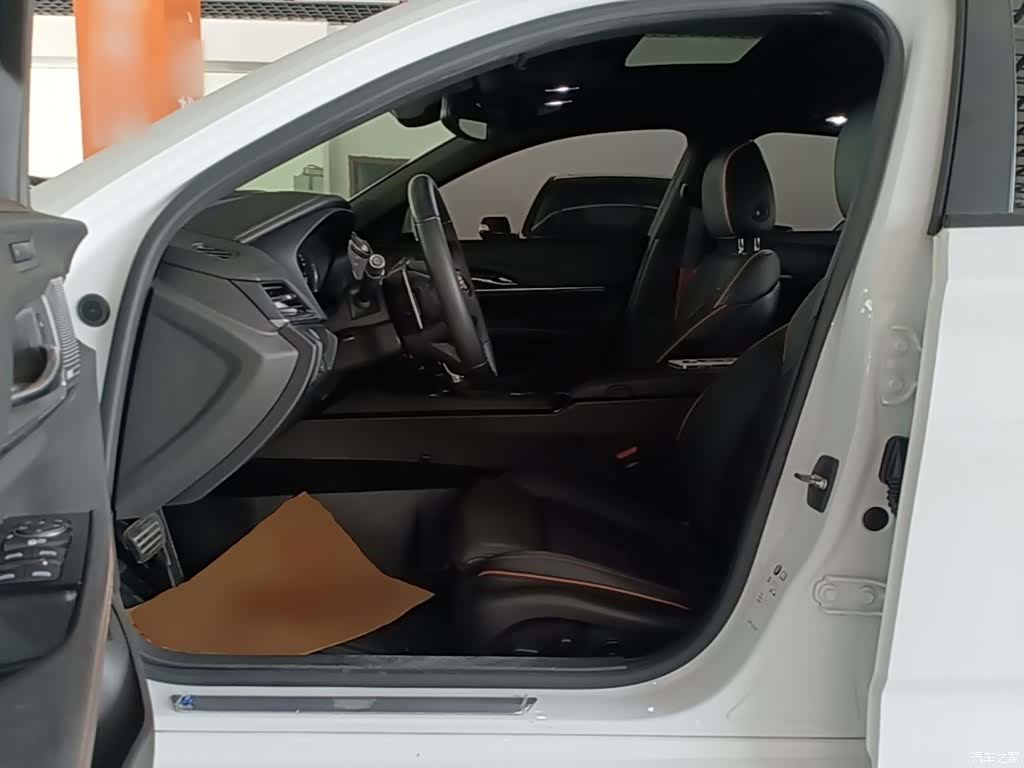 Cadillac CT4, 2021 16