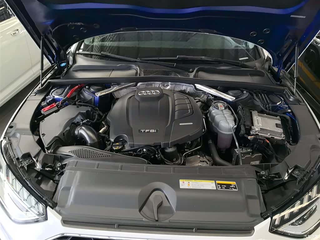 Audi A4L, 2020 16