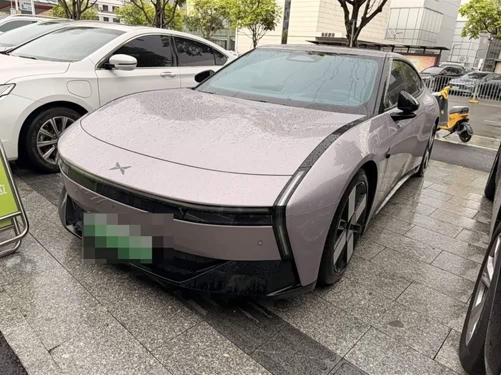 XPENG P7