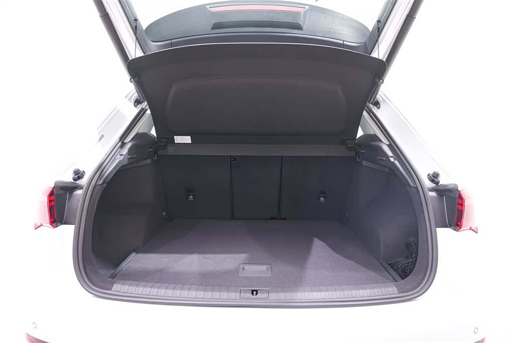 Audi Q3, 2022 27