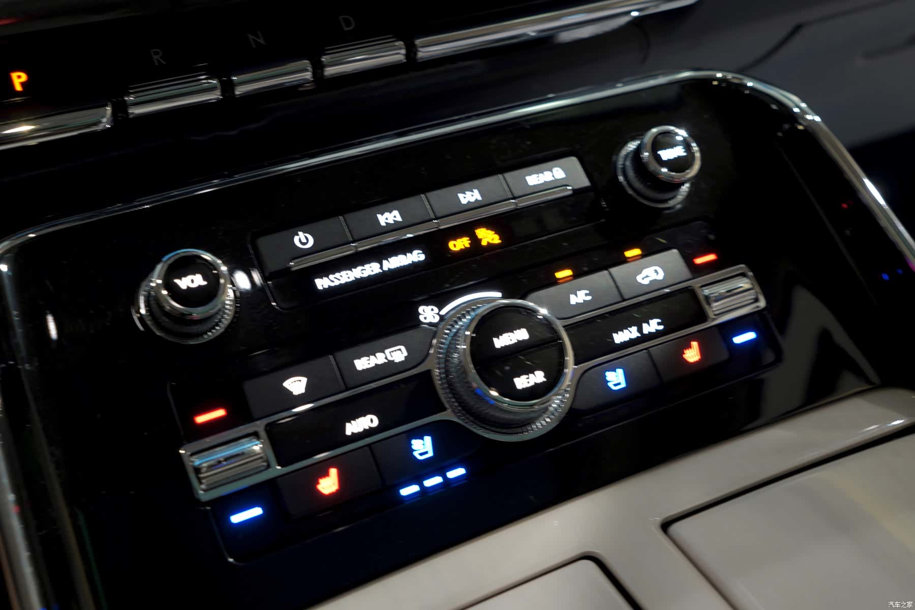 Lincoln Navigator, 2018 9
