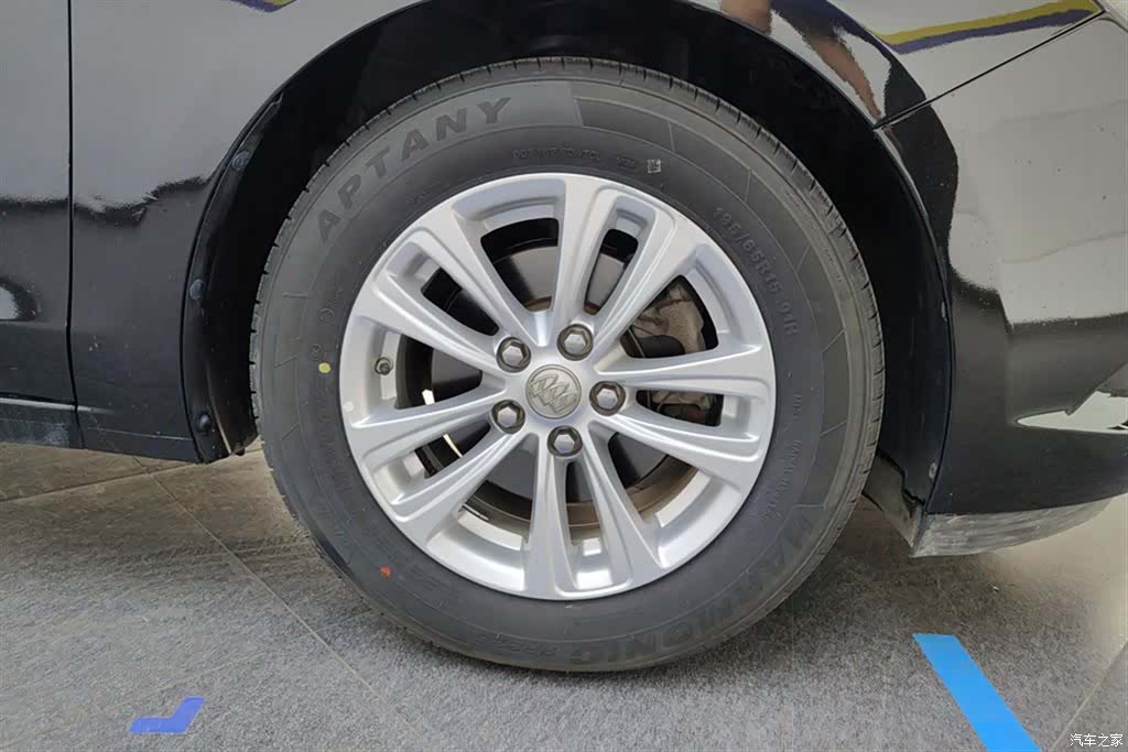 Buick 15N, 2015 6