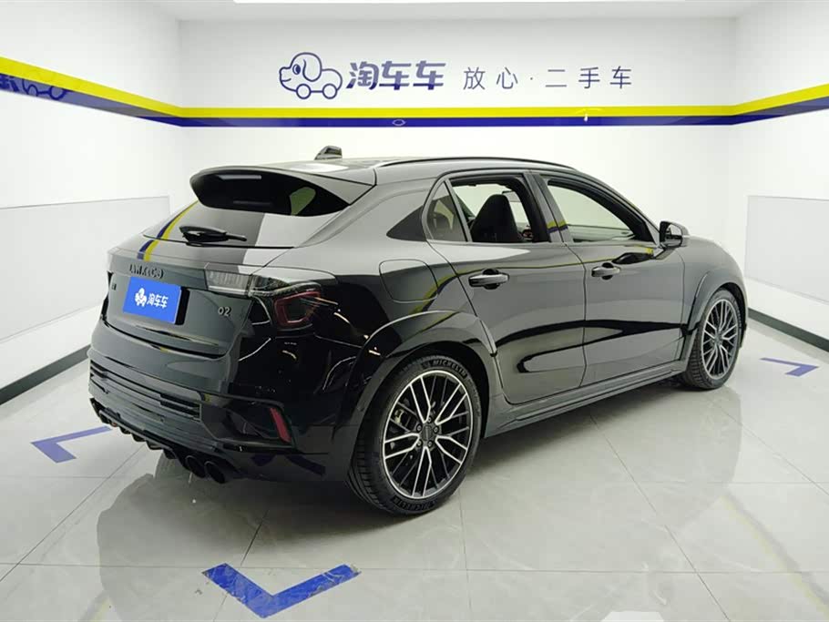 Lynk & Co 02 Hatchback