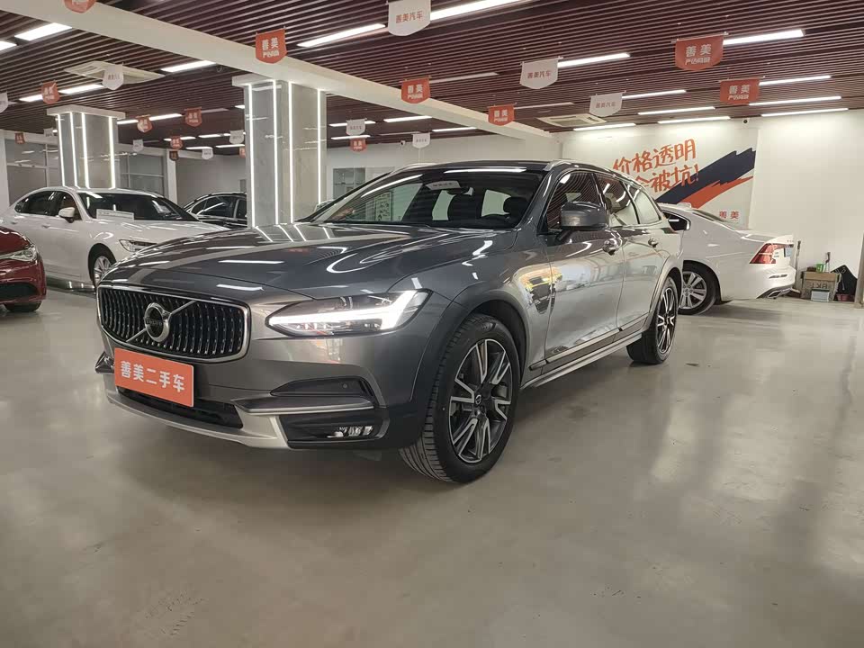 Volvo V90