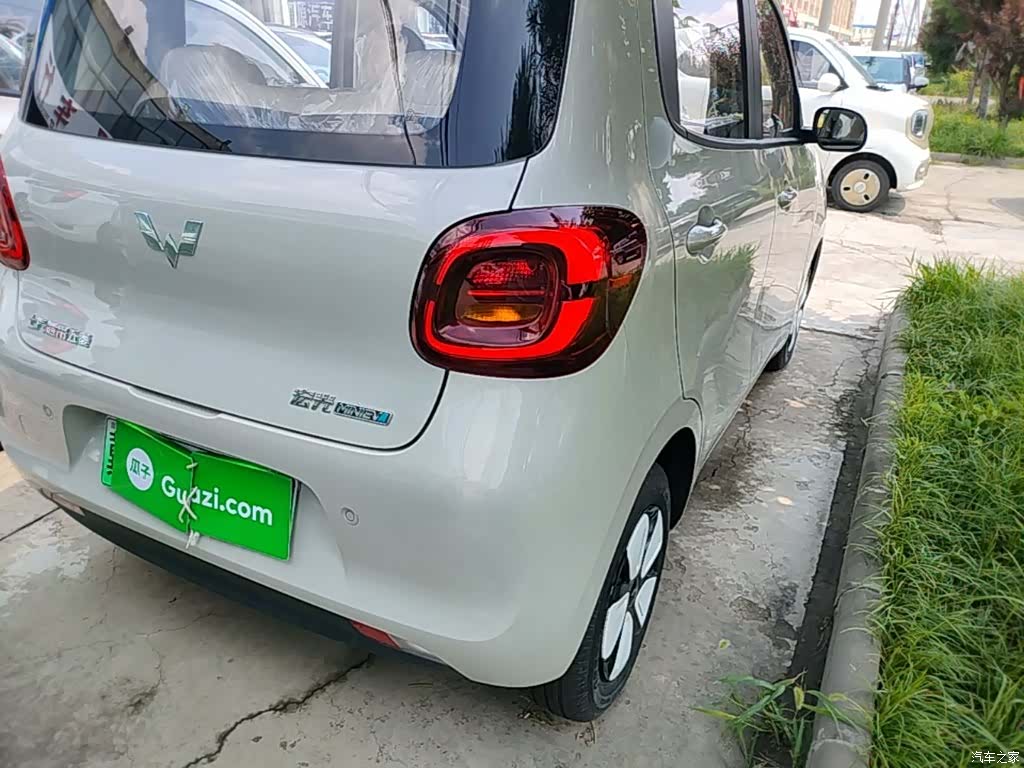 Wuling MINIEV, 2026 8