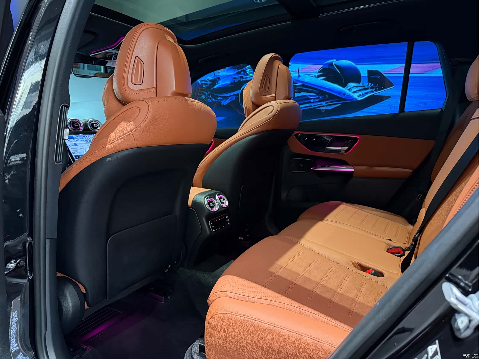 Mercedes-Benz GLC, 2024 9