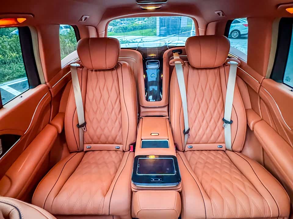 Mercedes-Benz GL grade