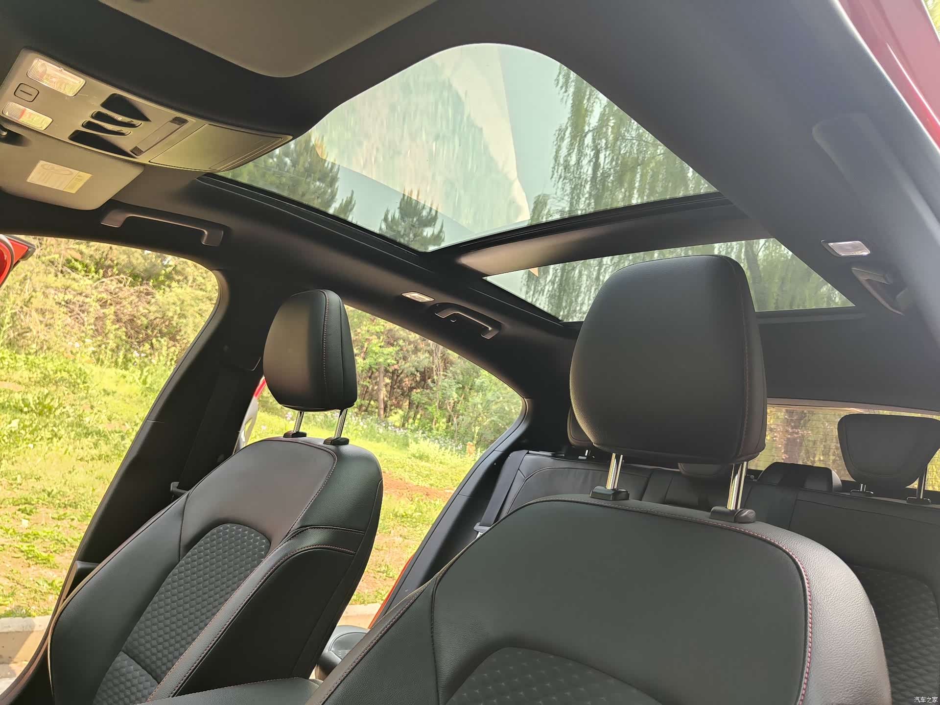 Ford Focus, 2020 18