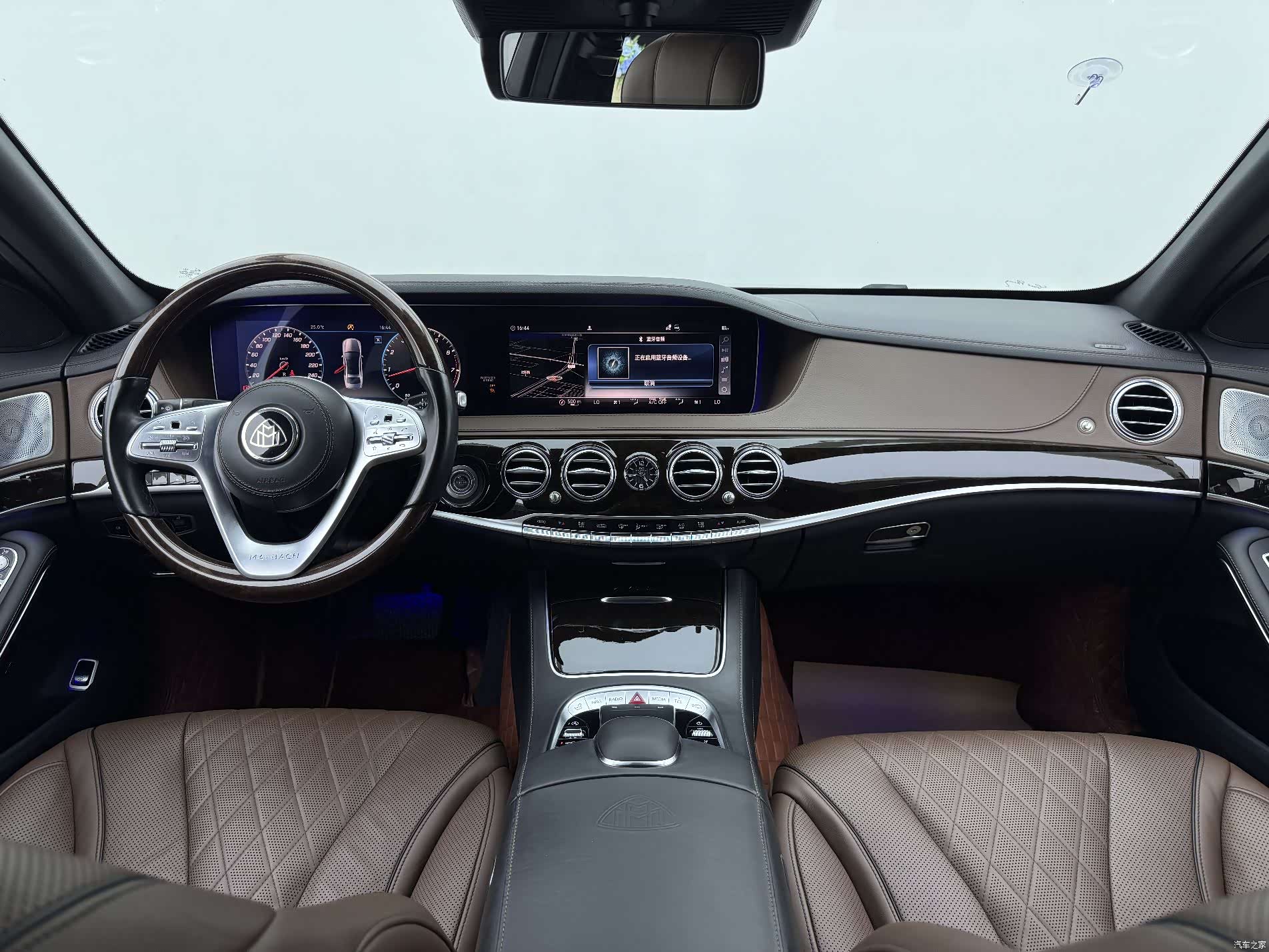 Maybach S-Class, 2019 9