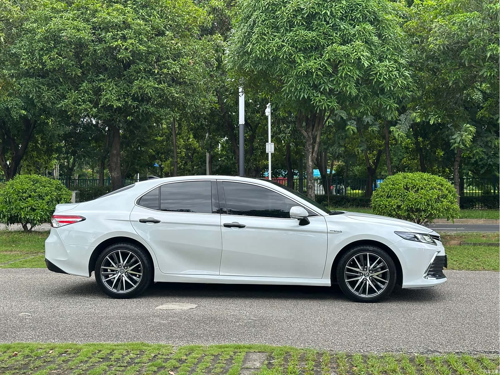 Toyota Camry, 2021 4