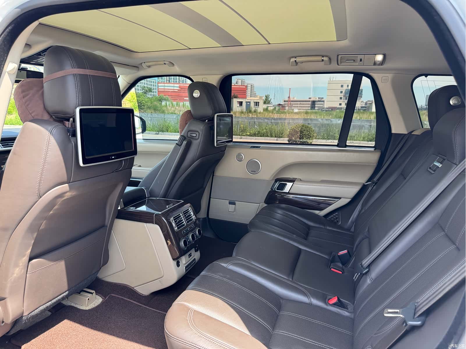 Land Rover Range Rover, 2015 16