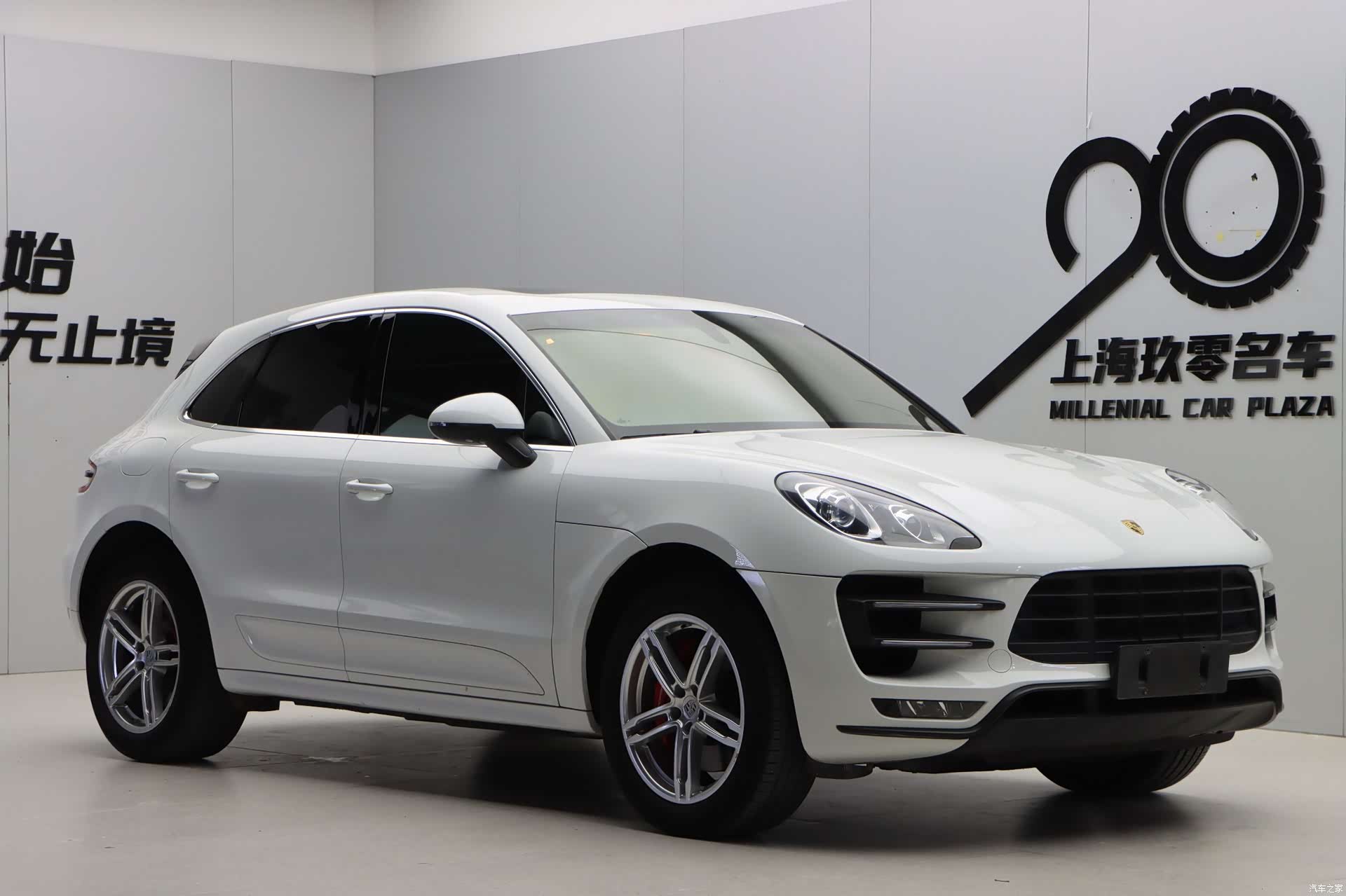 Porsche Macan, 2015 1