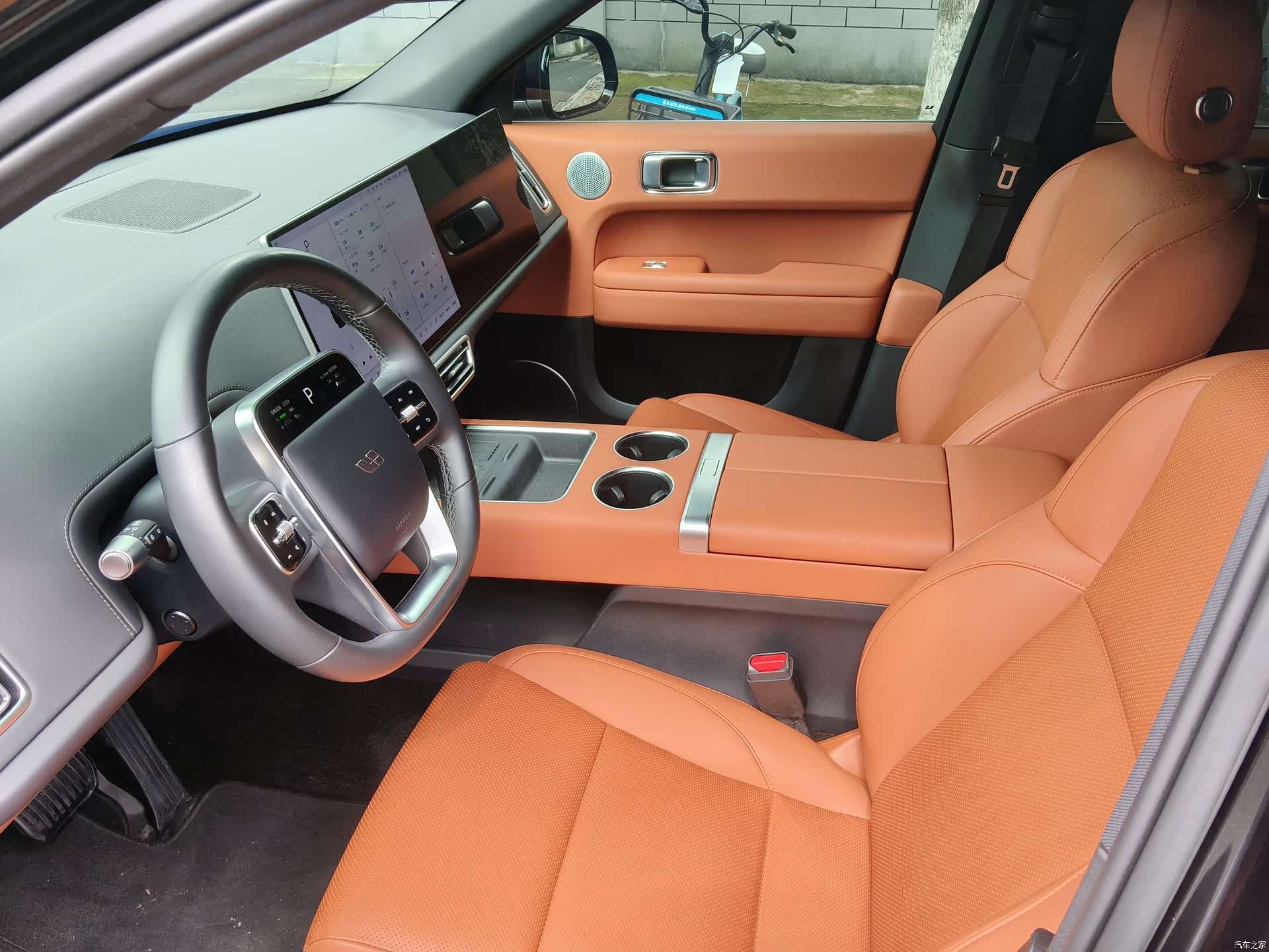 Li Auto L6, 2024 все фото