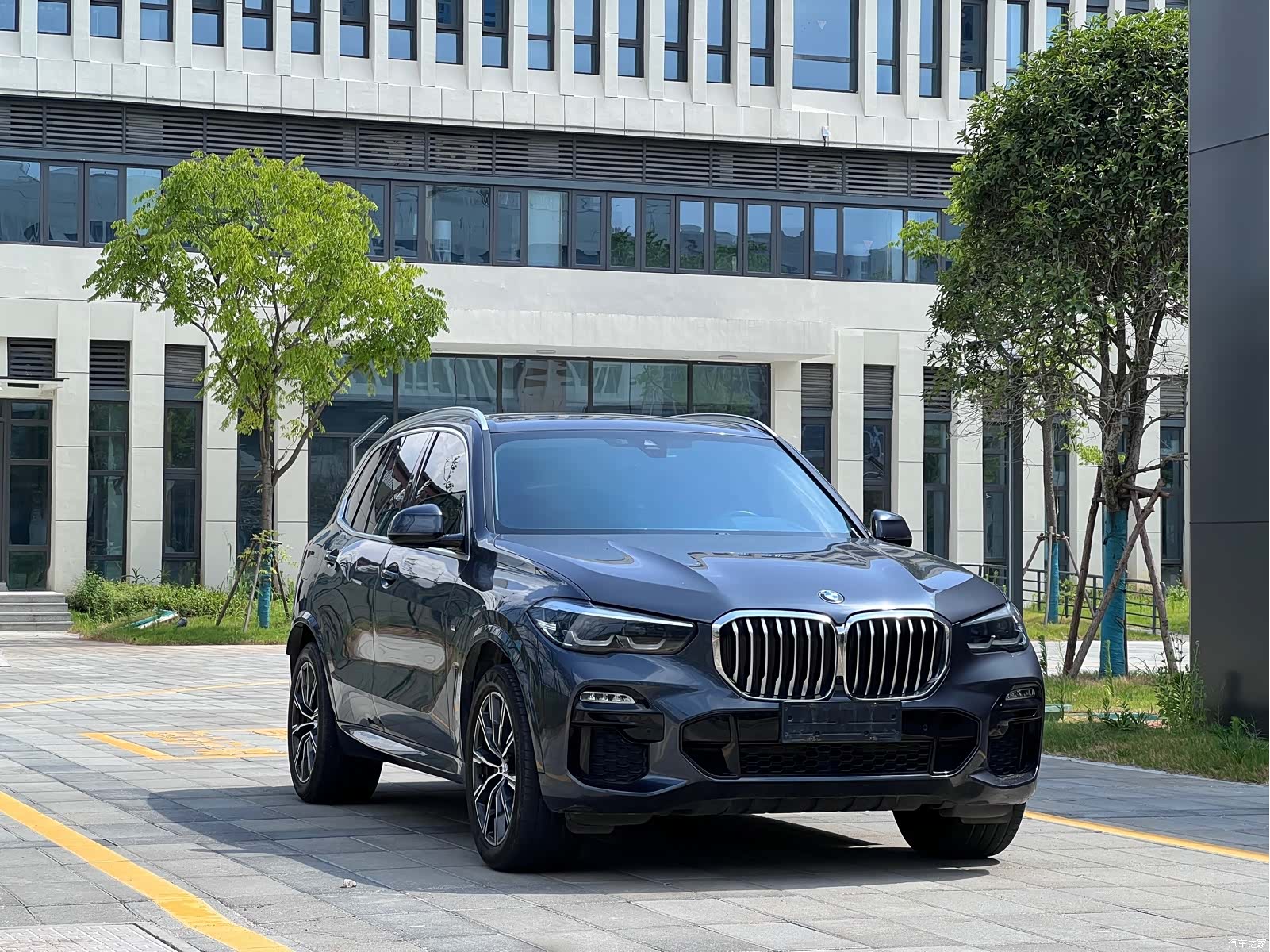 BMW X5, 2021 3