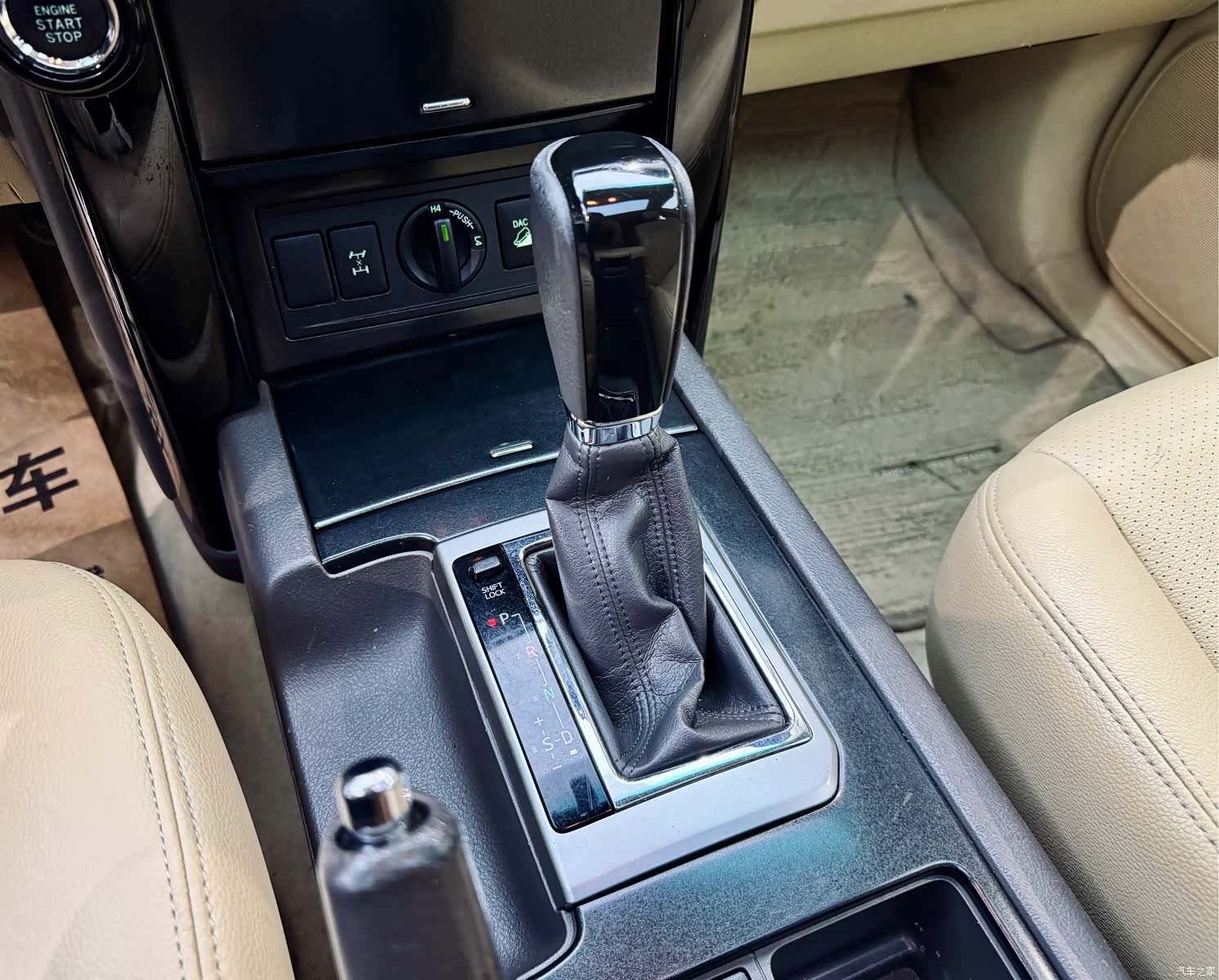Toyota Prado, 2017 14