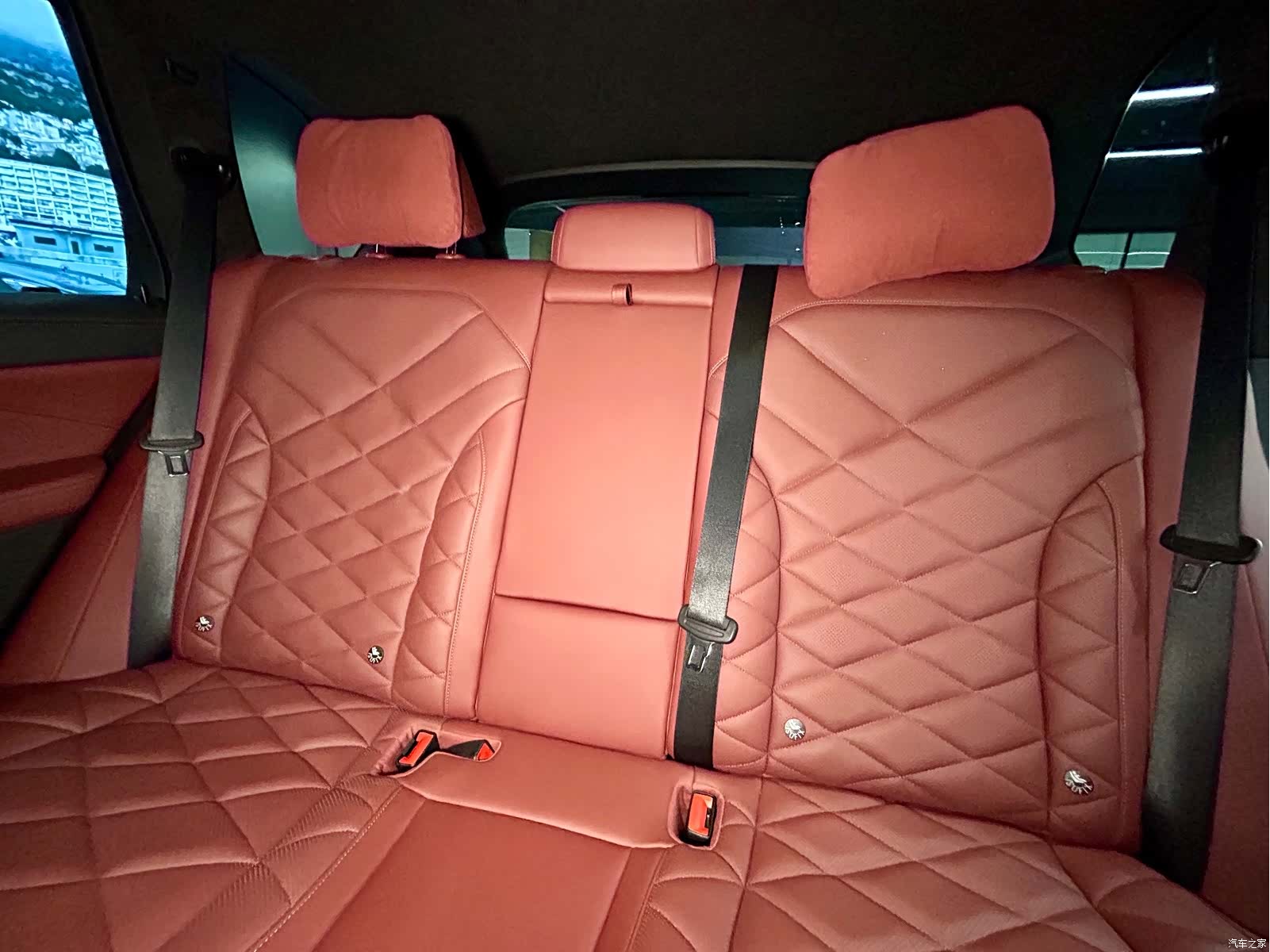 BMW X5, 2024 25