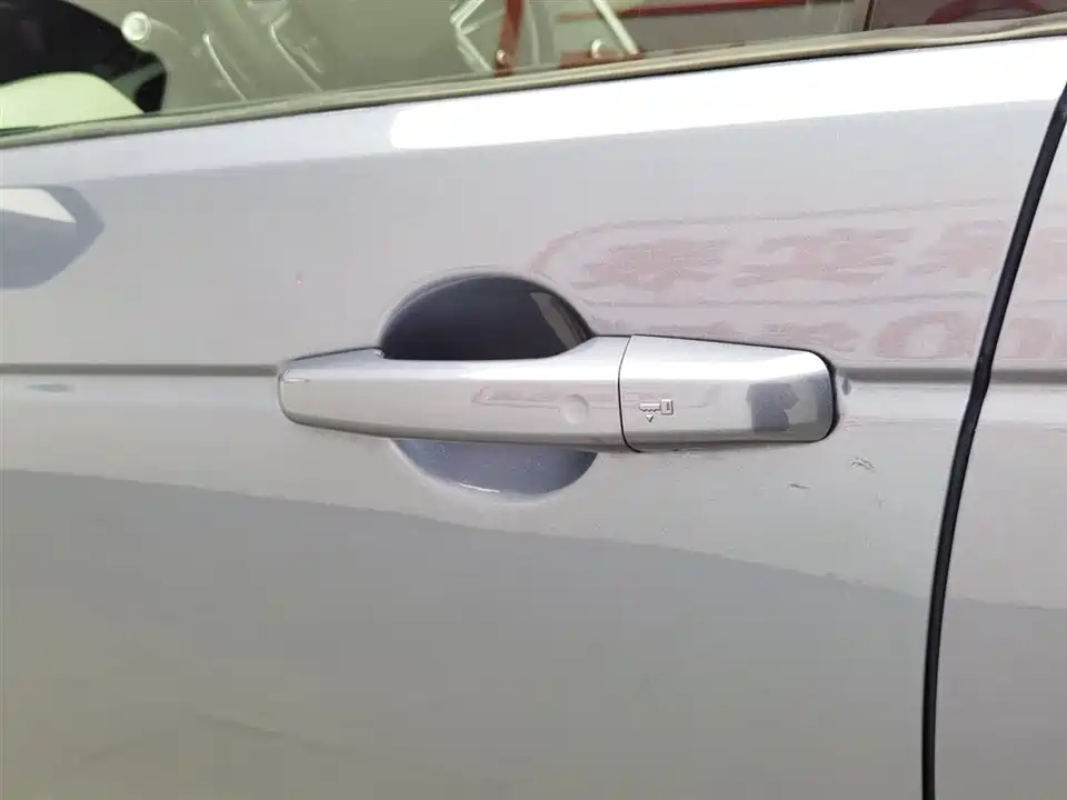 Land Rover Discover sports