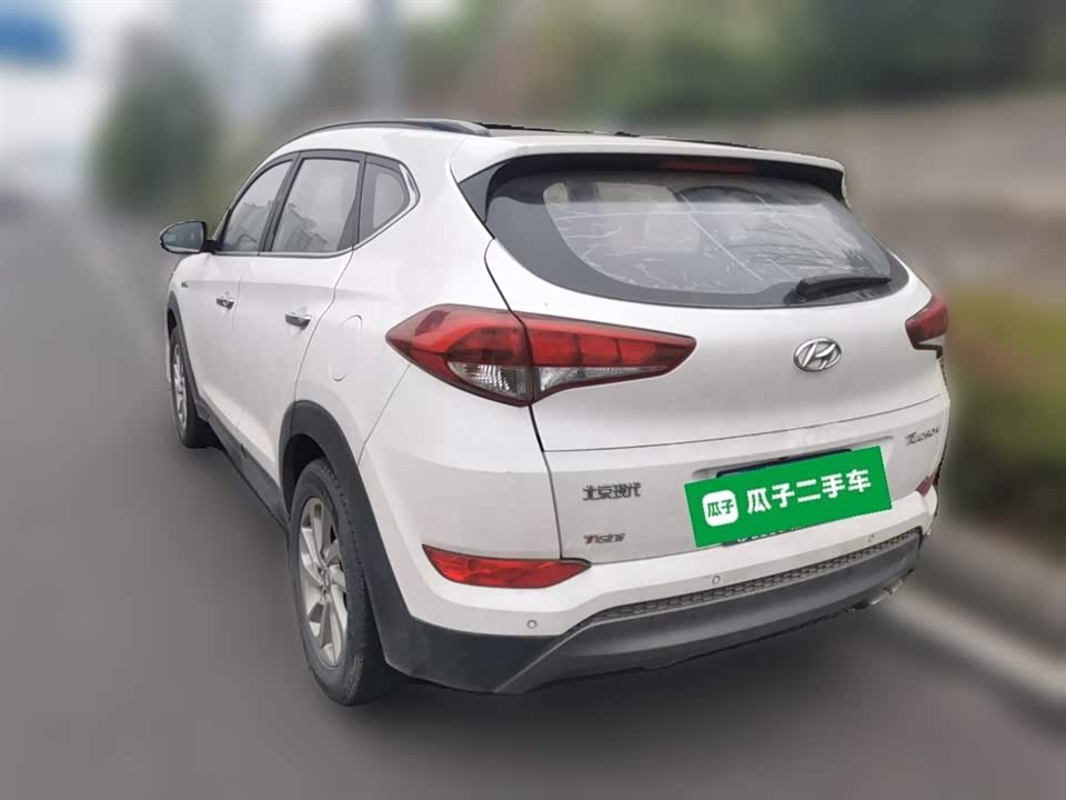 Hyundai Tucson